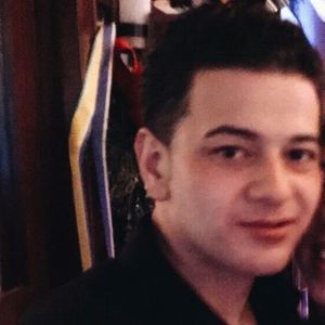 Meet your Posher, Eddie